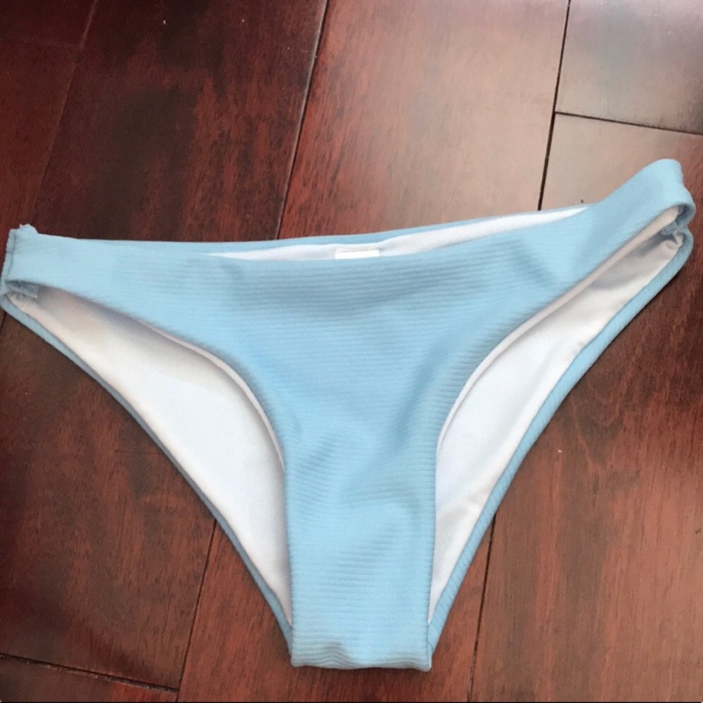 Never worn bikini bottom